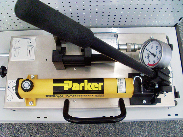 泉州天益機(jī)電供應(yīng)銷售PARKER工業(yè)流體產(chǎn)品221-230