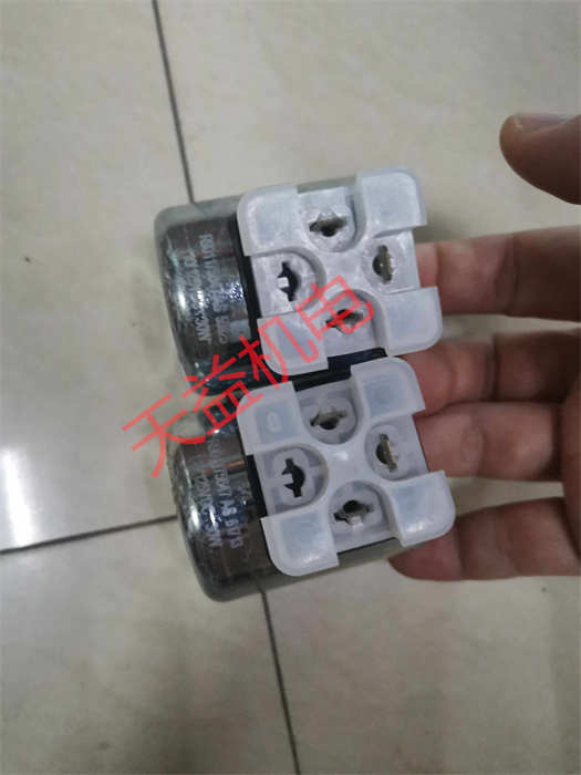 R901175647線圈.jpg