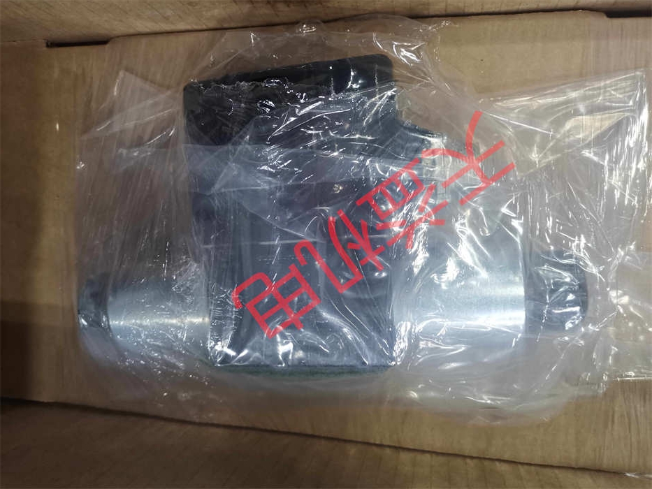 D1FBE02KC0NS0319 1.jpg