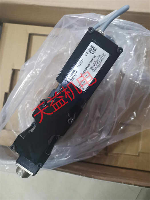 D1FBE32BCONK7019C10.jpg