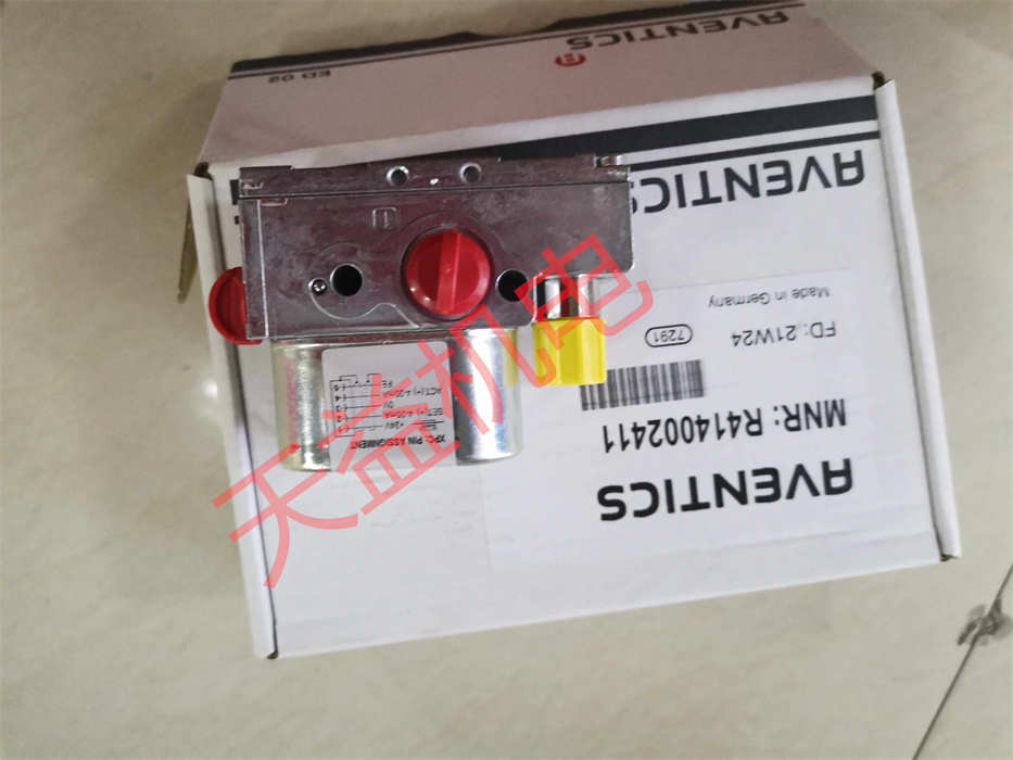 R414002411 1.jpg