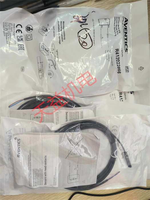 R412022866.jpg